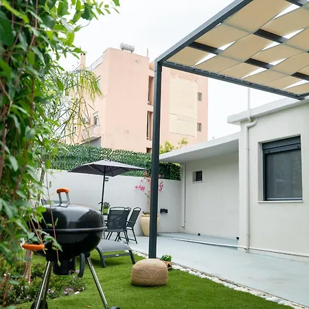 Latitude 37 Luxe كالاماتا